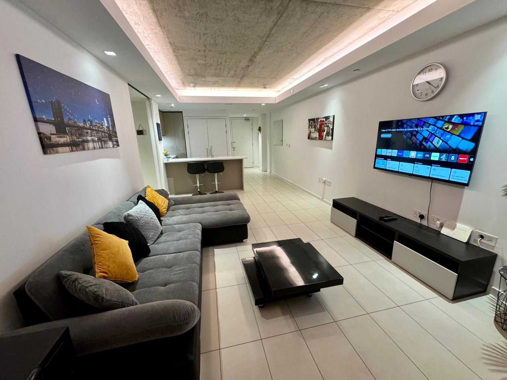 London Excel Cosy Apartment With Balcony & River View Close To O2 Arena, Cable Car, City Hall المظهر الخارجي الصورة